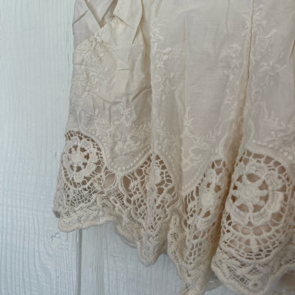 Lace Shorts - Picture 2 of 4